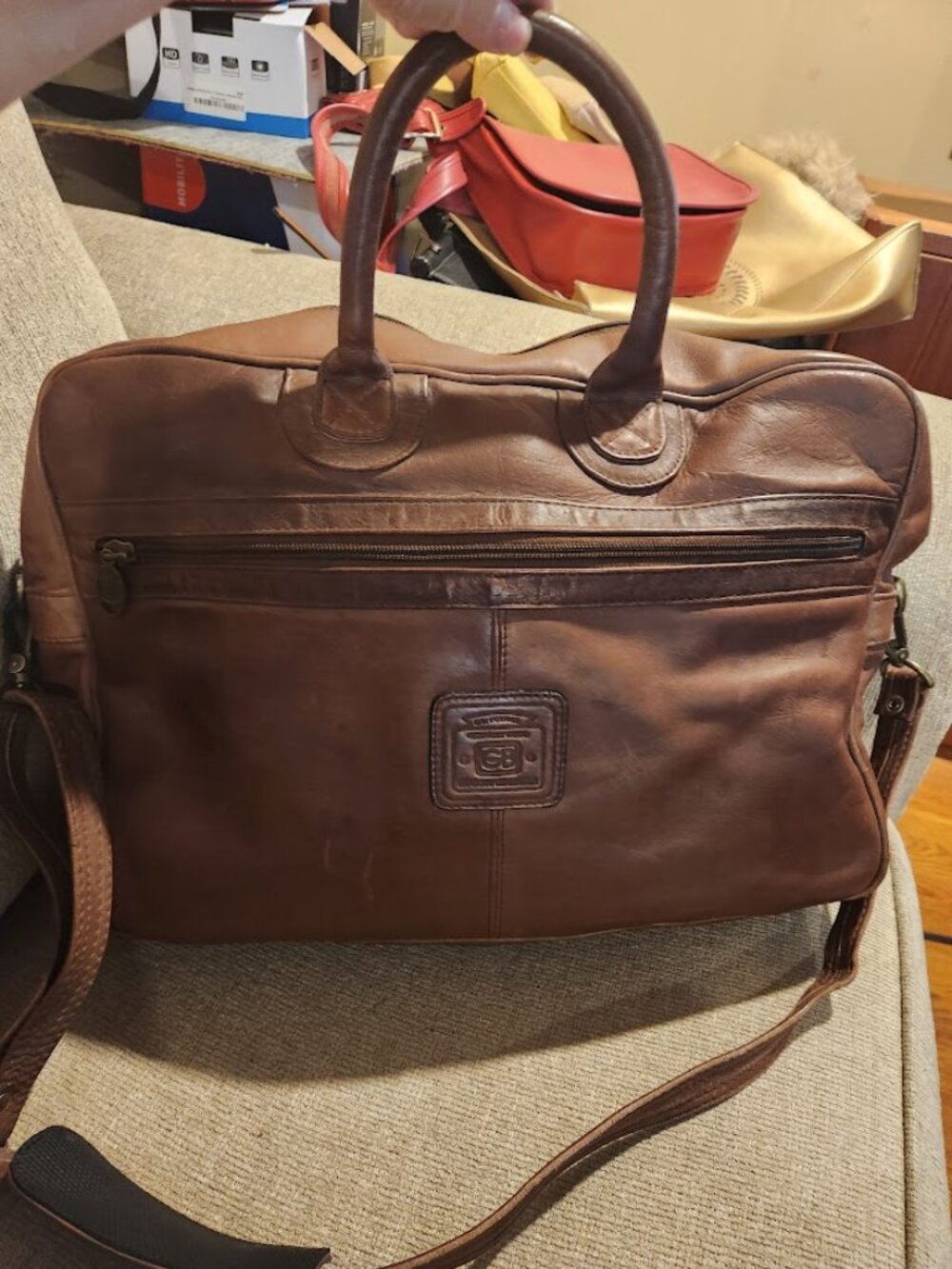 this is brown Geoffery beene lap top bag
